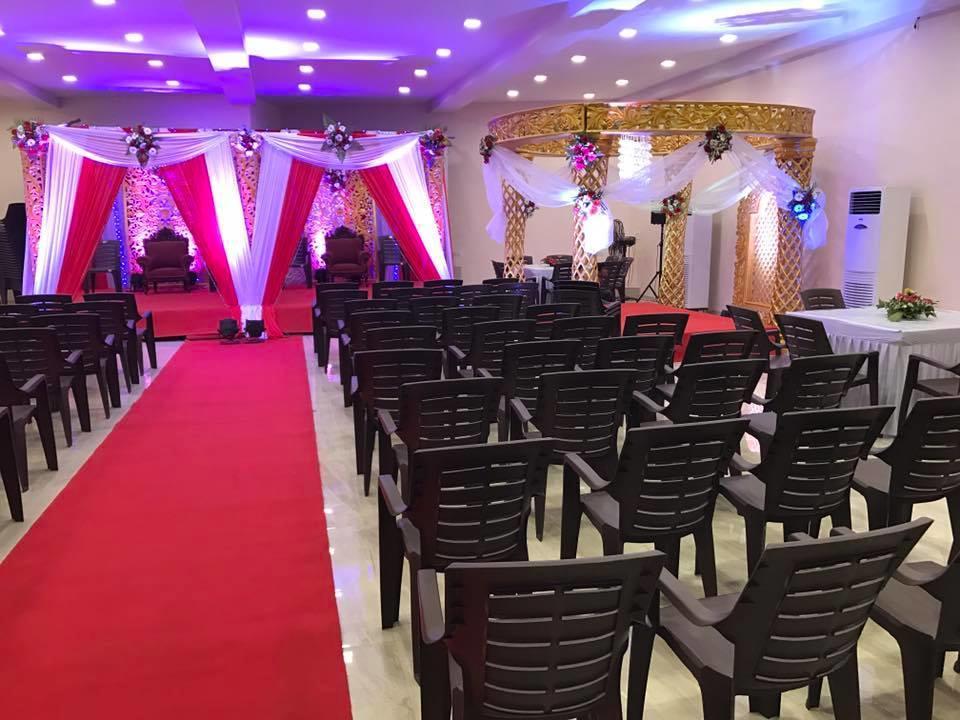 Royale Inn Vapi Bagian luar foto